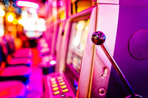 klikasia platform interface showing football markets, live dealer, and slot games